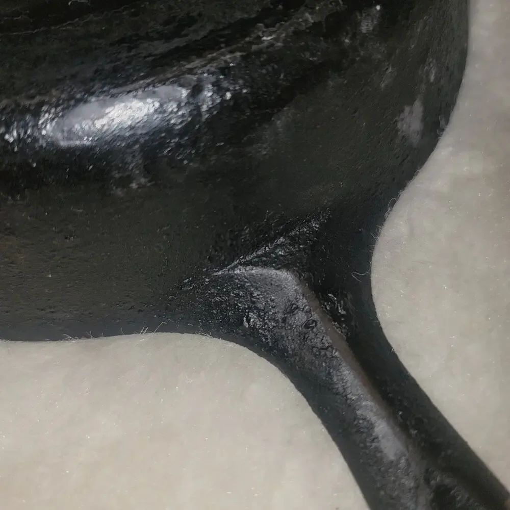VINTAGE Griswold Cast Iron Skillet Small Logo Erie PA Size 6 Number 699